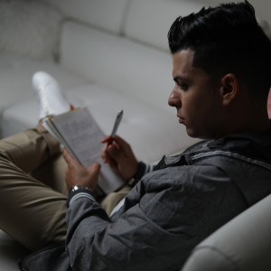 Listen to Amanece (Cover) song with lyrics from Adonys