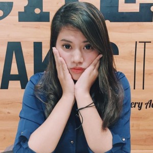 Dengarkan Hadirat Mu lagu dari Yohana S Napitupulu dengan lirik