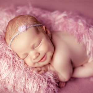 Dengarkan lagu Christmas nyanyian Schlaflieder Für Babys dengan lirik