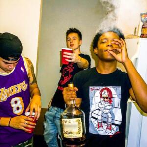 default playlist img