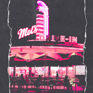 ดาวน์โหลดและฟังเพลง Scotch พร้อมเนื้อเพลงจาก Charlee Nguyen