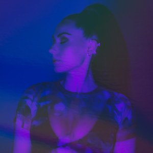 ดาวน์โหลดและฟังเพลง Good Love พร้อมเนื้อเพลงจาก Megan Massey