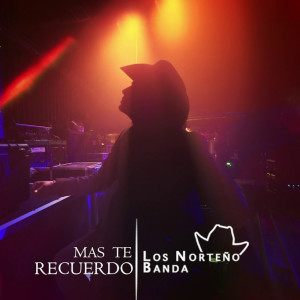 收听Julión Álvarez Y Su Norteño Banda的Más Te Recuerdo歌词歌曲