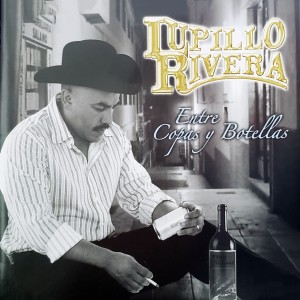 收聽Lupillo Rivera的Barrio Pobre歌詞歌曲