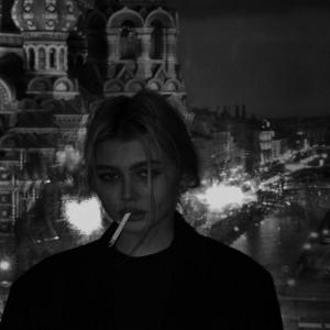 Skippy的專輯Paranoid (Explicit)
