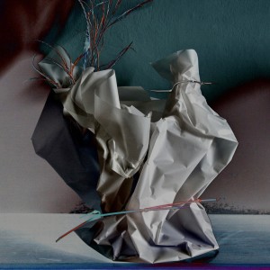 ดาวน์โหลดและฟังเพลง It's The Season (sophieincolors Remix) พร้อมเนื้อเพลงจาก Hannah Schneider