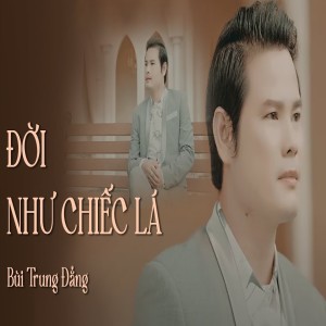 Listen to Quán nghèo kỷ niệm song with lyrics from Bùi Trung Đẳng
