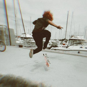 ดาวน์โหลดและฟังเพลง SKATE พร้อมเนื้อเพลงจาก PinkHEXX