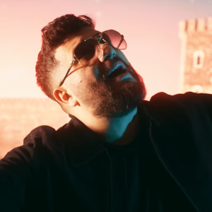 Listen to In paturi straine song with lyrics from MIRAJ TZUNAMI