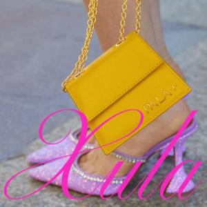 ดาวน์โหลดและฟังเพลง Sólo พร้อมเนื้อเพลงจาก The Flow Boy