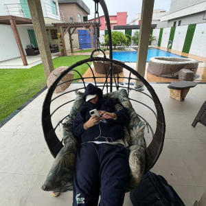 收聽DJ EDIN的PENSEI MEU DEUS QUE BOM QUE FOSSE歌詞歌曲