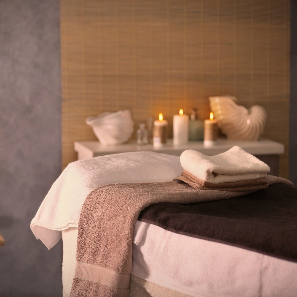 Gentle Echoes for Spa Massage
