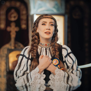 Listen to ⁠Ție, Maică-Ți Cer song with lyrics from Geanina Gavrilă