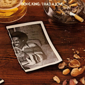ดาวน์โหลดและฟังเพลง We Got Love (LP版) พร้อมเนื้อเพลงจาก Ben E. King
