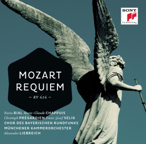 ดาวน์โหลดและฟังเพลง Requiem in D Minor, K. 626: VI. Benedictus พร้อมเนื้อเพลงจาก Nuria Rial