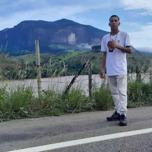 022 Produções的专辑EMBRAZAMENTO (Explicit)