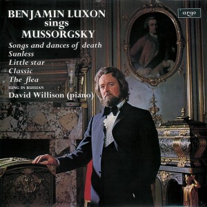 ดาวน์โหลดและฟังเพลง Mephistopheles' Song of the Flea (Blokha) พร้อมเนื้อเพลงจาก Benjamin Luxon