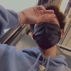 收聽Natee的one way歌詞歌曲