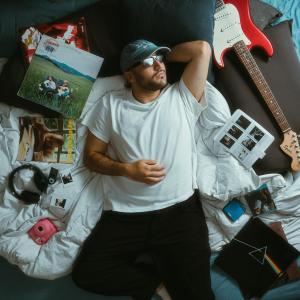 default playlist img