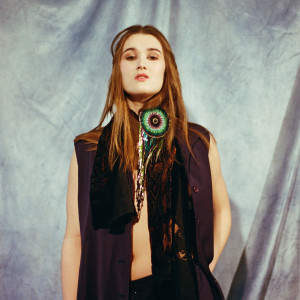 ดาวน์โหลดและฟังเพลง How Do I Love You? พร้อมเนื้อเพลงจาก Miia