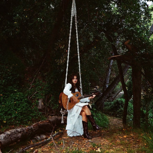 ดาวน์โหลดและฟังเพลง worried (demo) พร้อมเนื้อเพลงจาก Lexi Jayde