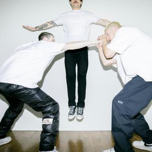 ดาวน์โหลดและฟังเพลง every ounce (Explicit) พร้อมเนื้อเพลงจาก Joei Razook