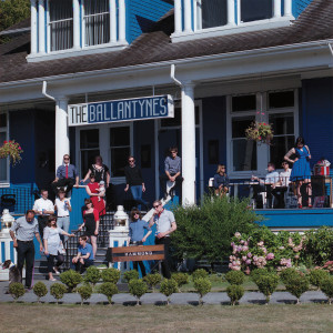 default playlist img