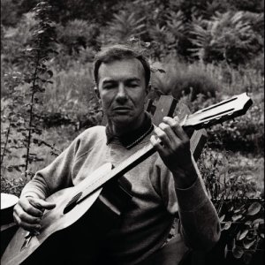 收聽Pete Seeger的Hobo's Lullaby (其他)歌詞歌曲
