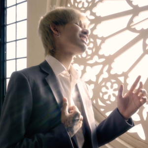 Dengarkan รักมาก lagu dari Ptrp Studio dengan lirik