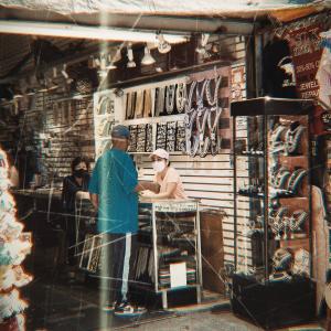 Rob Markman的專輯Fake Chains (feat. DviousMindz) (Explicit)