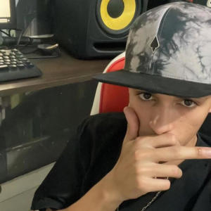 收聽DJ GUSTAVO SG的Mtg Elas quer sentar para famoso (Explicit)歌詞歌曲