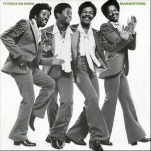 ดาวน์โหลดและฟังเพลง Mind Your Business พร้อมเนื้อเพลงจาก The Manhattans