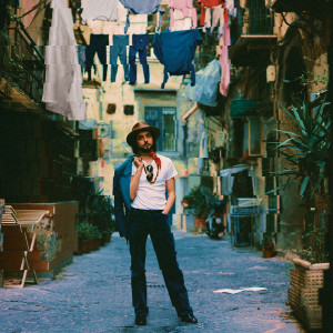 default playlist img