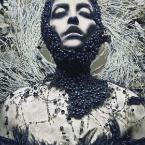 ดาวน์โหลดและฟังเพลง Concubine (Live) พร้อมเนื้อเพลงจาก Converge
