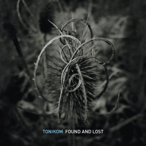 ดาวน์โหลดและฟังเพลง Lost to the Flames พร้อมเนื้อเพลงจาก tonikom