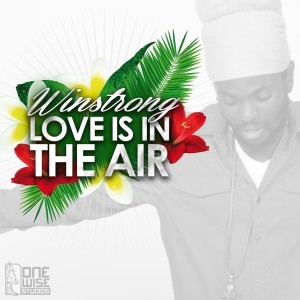 收聽Winstrong的Love Is In The Air歌詞歌曲