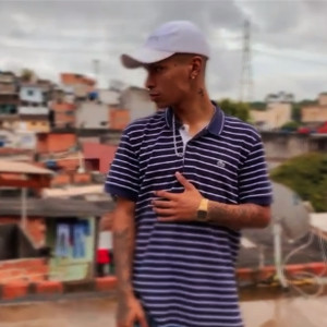 收聽CELE$TE的Vou Te Tacar Antes da Guerra Acabar歌詞歌曲