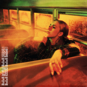 ดาวน์โหลดและฟังเพลง don't be sad พร้อมเนื้อเพลงจาก Tate McRae