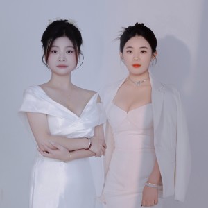 Listen to 等姐哪天成富婆 (完整版) song with lyrics from 小香香