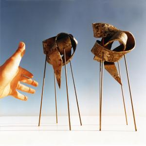 Dengarkan lagu My Life Your Life nyanyian Stephen Gosling dengan lirik