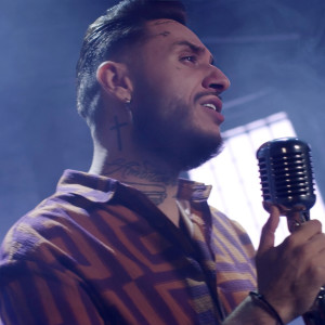 Listen to De ce nimeni nu e de partea mea song with lyrics from Nikolas