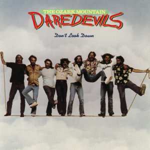 收聽The Ozark Mountain Daredevils的Moon On The Rise歌詞歌曲