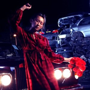 收聽王菀之的該死的快樂歌詞歌曲