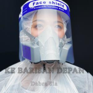 Dengarkan Ke Barisan Depan lagu dari Dabra Sia dengan lirik