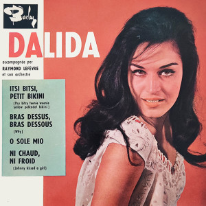 收聽Dalida的Bras dessus, bras dessous (Why)歌詞歌曲