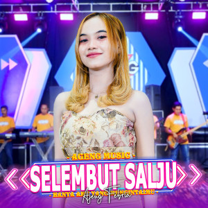 Dengarkan Hanya Aku Yang Mencintaimu (Selembut Salju) lagu dari Ajeng Febria dengan lirik