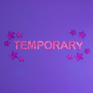 收聽Megan Nicole的Temporary歌詞歌曲