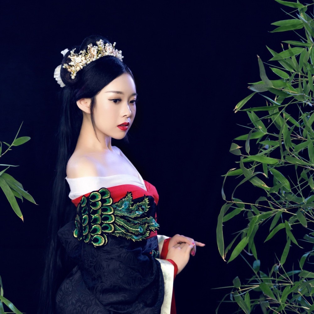 杨画画