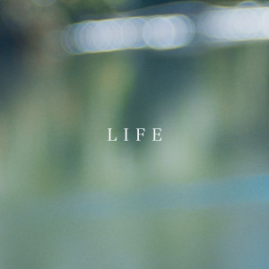 Listen to Life song with lyrics from 進藤雨日