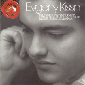 收聽Evgeny Kissin的Piano Sonata No. 14 in C-Sharp Minor, Op. 27 No. 2 "Moonlight": III. Presto agitato歌詞歌曲